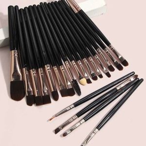 20Pc makeup brushes